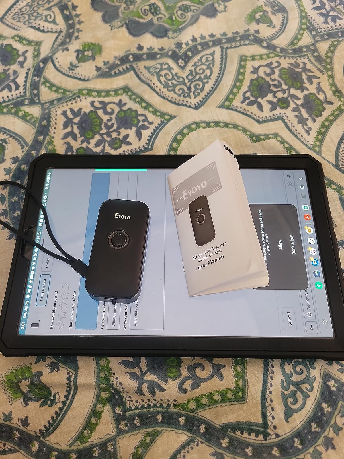 Eyoyo Mini 1D Bluetooth Barcode Scanner | 3-in-1 Bluetooth & USB Wired & 2.4G Wireless, Portable Bar Code Reader, Work with Windows, Android, iOS, Tablets or Computers customer photo 1