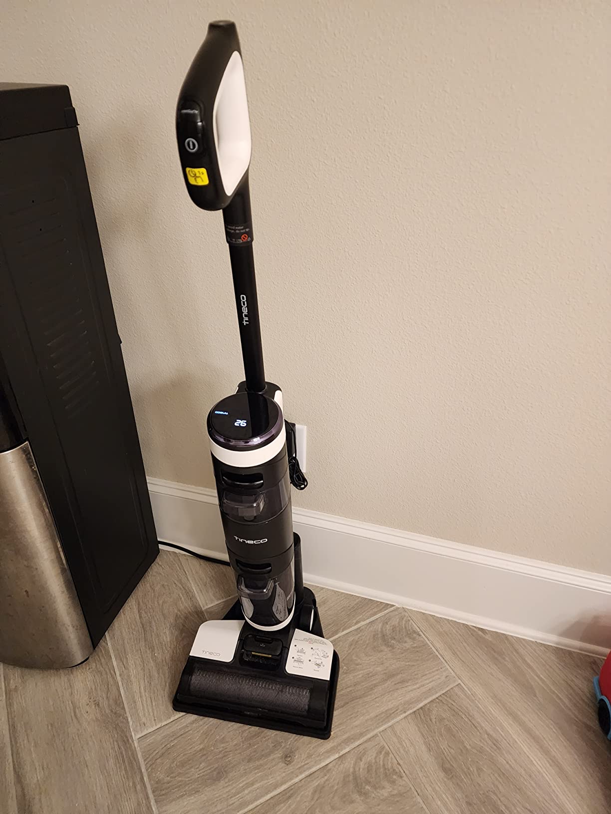Tineco Floor ONE S3 Cordless Hardwood Floors Cleaner, Lightweight Wet Dry Vacuum Cleaners for Multi-Surface Cleaning with Smart Control System customer photo 2