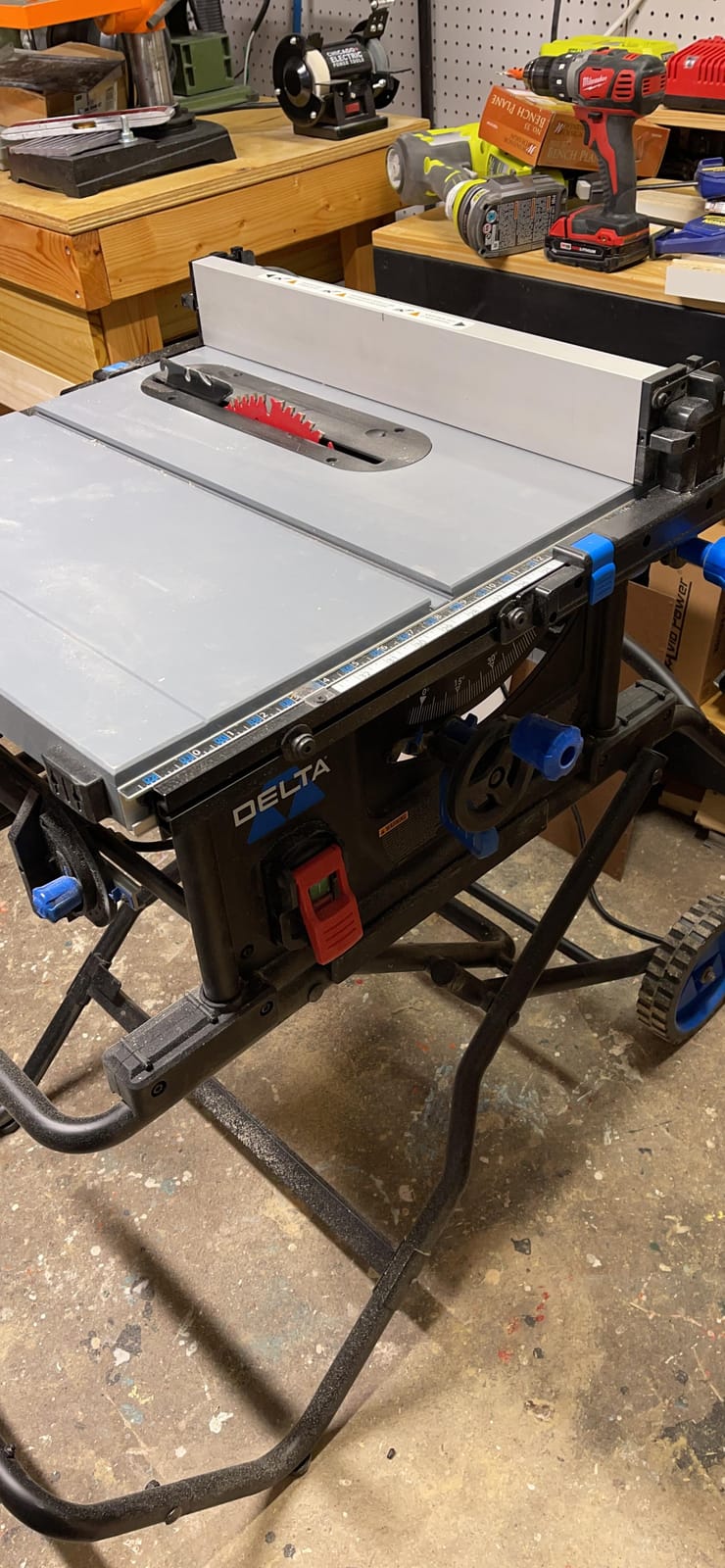 Delta 36-6023 10 Inch Table Saw with 32.5 Inch Rip Capacity customer photo 2