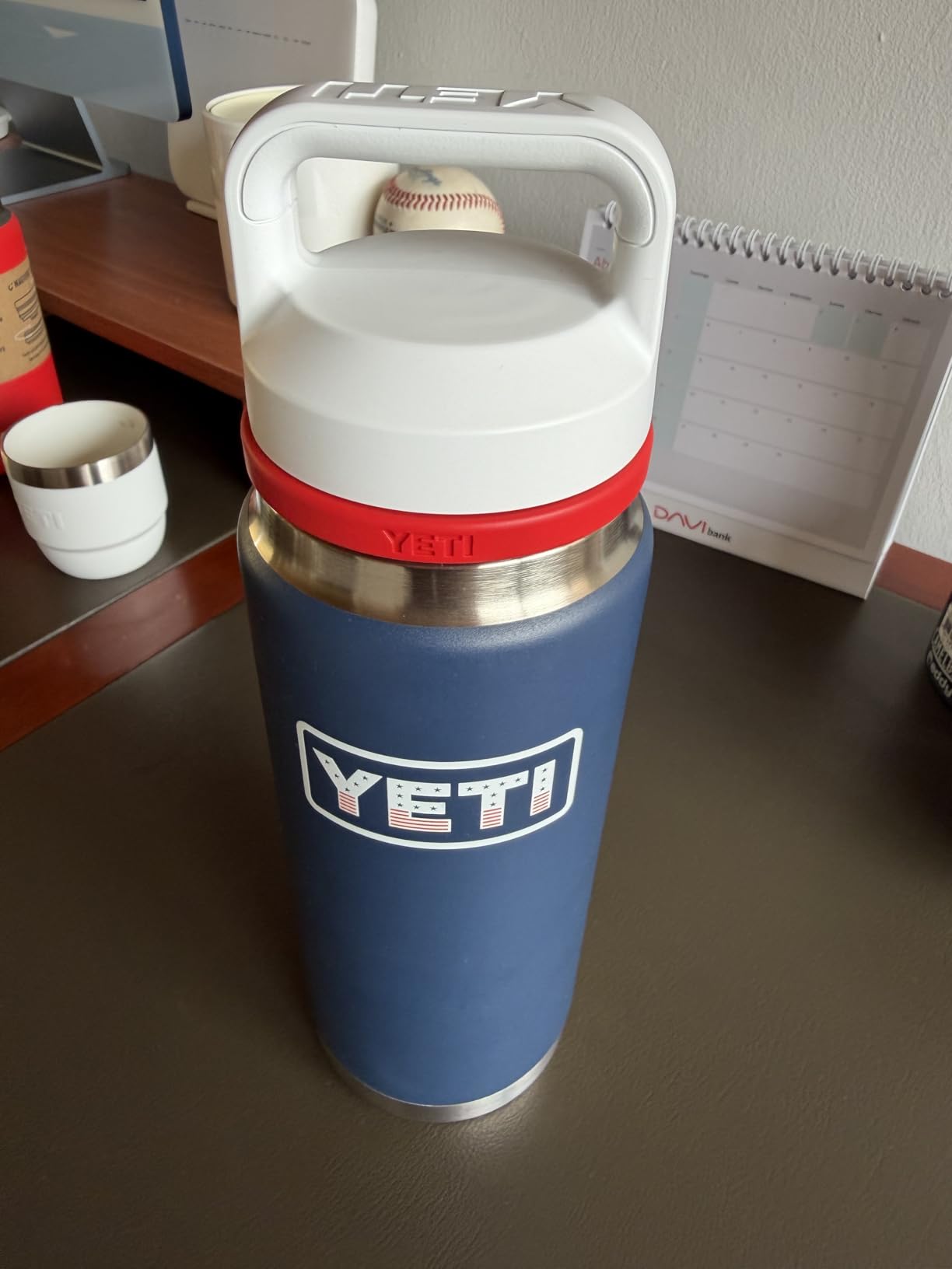 YETI Rambler 26 oz Bottle, Vacuum Insulated, Stainless Steel with Chug Cap, Black customer photo 1
