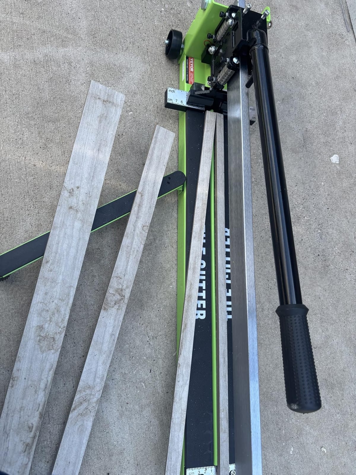 VEVOR Tile Cutter 48 in, Manual Cutting Machine, Heavy-Duty All-Steel Frame customer photo 2