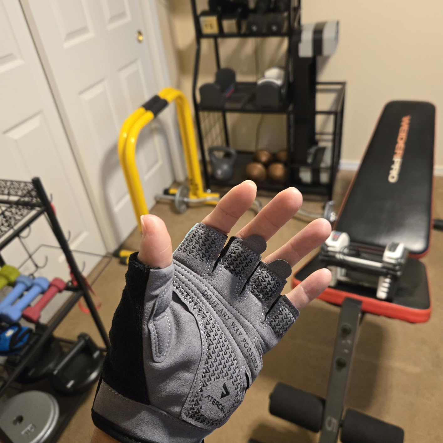 ATERCEL Weight Lifting Gloves Full Palm Protection, Workout Gloves for Gym, Cycling, Exercise, Breathable, Super Lightweight for Mens and Women customer photo 2