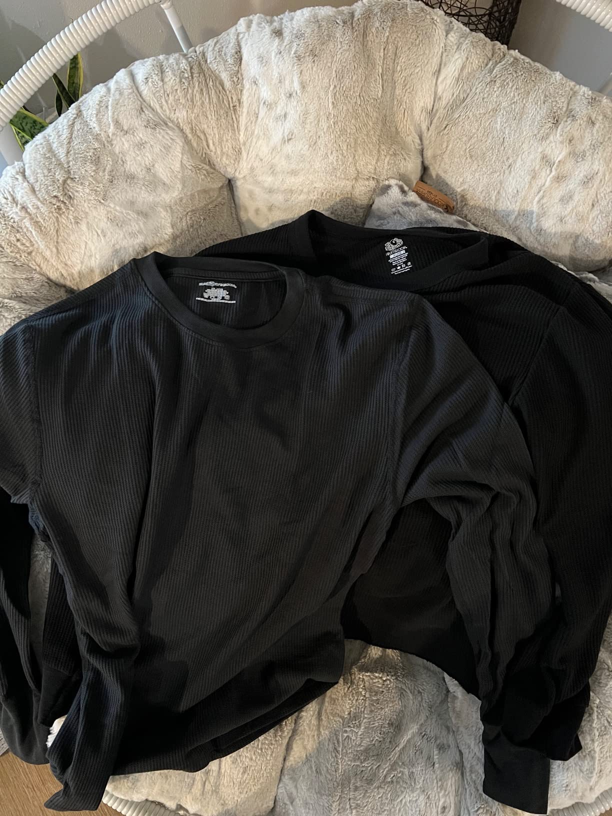 Fruit of the Loom Men's Recycled Waffle Thermal Underwear Crew Top customer photo 1