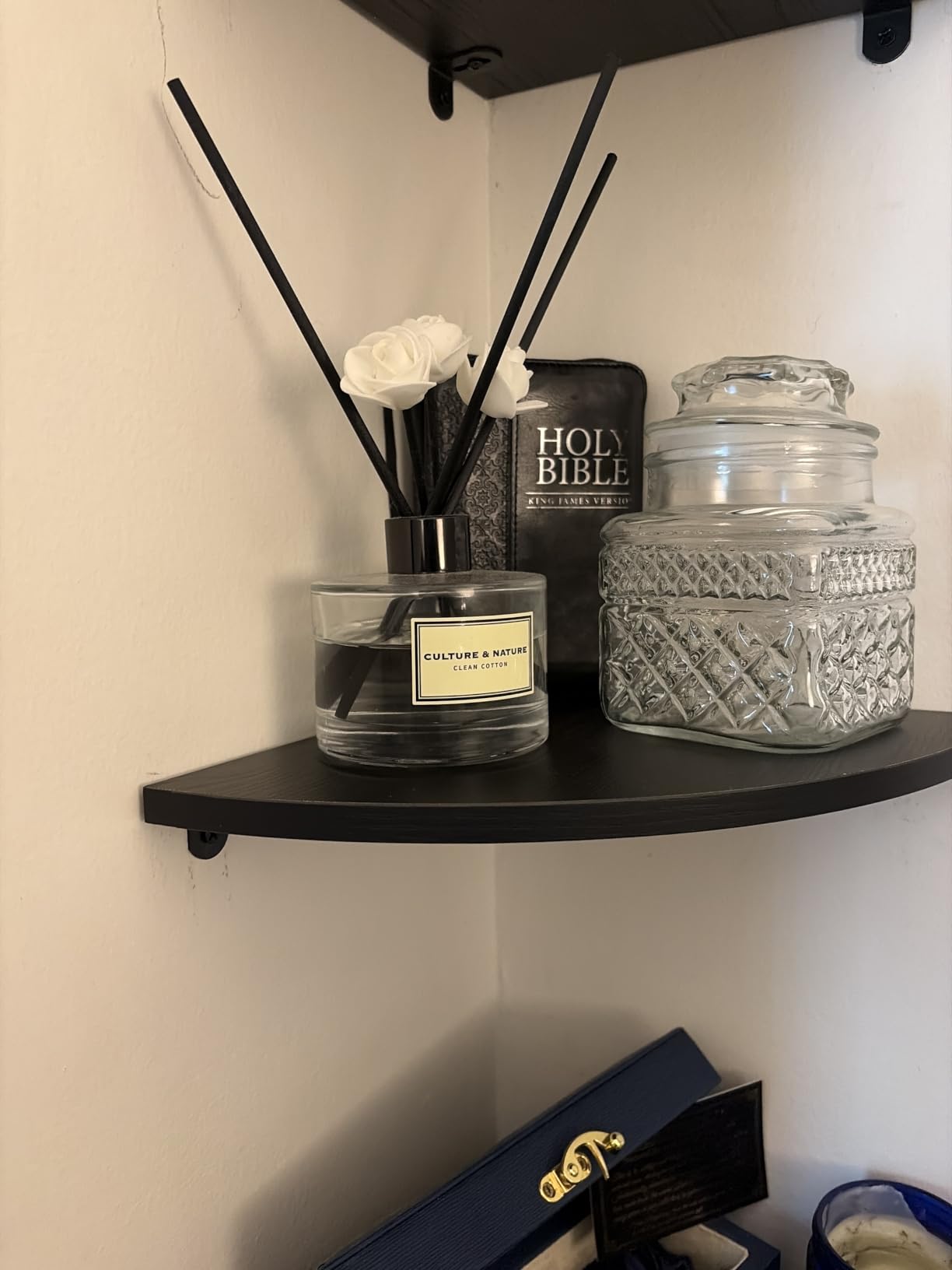 CULTURE & NATURE Reed Diffuser Set 6.7oz (200ml) Clean Cotton Scented Diffuser with Sticks Home Fragrance Reed Diffuser for Bathroom Shelf Decor customer photo 2
