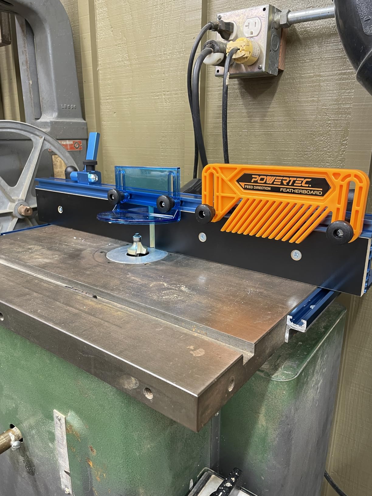 POWERTEC Router Table Fence Kit Deluxe System 3-3/8” Tall 24