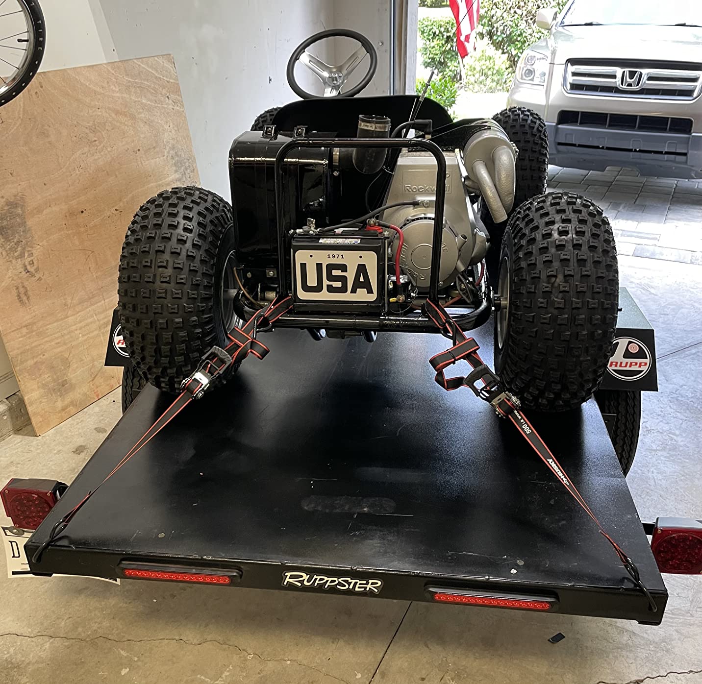 DK2 4 x 8 Single Axle Folding Utility Trailer, Load Capacity 1450 lb, Deck Length 8 ft, Deck Width 4 ft, Model# MFT4X8 customer photo 2