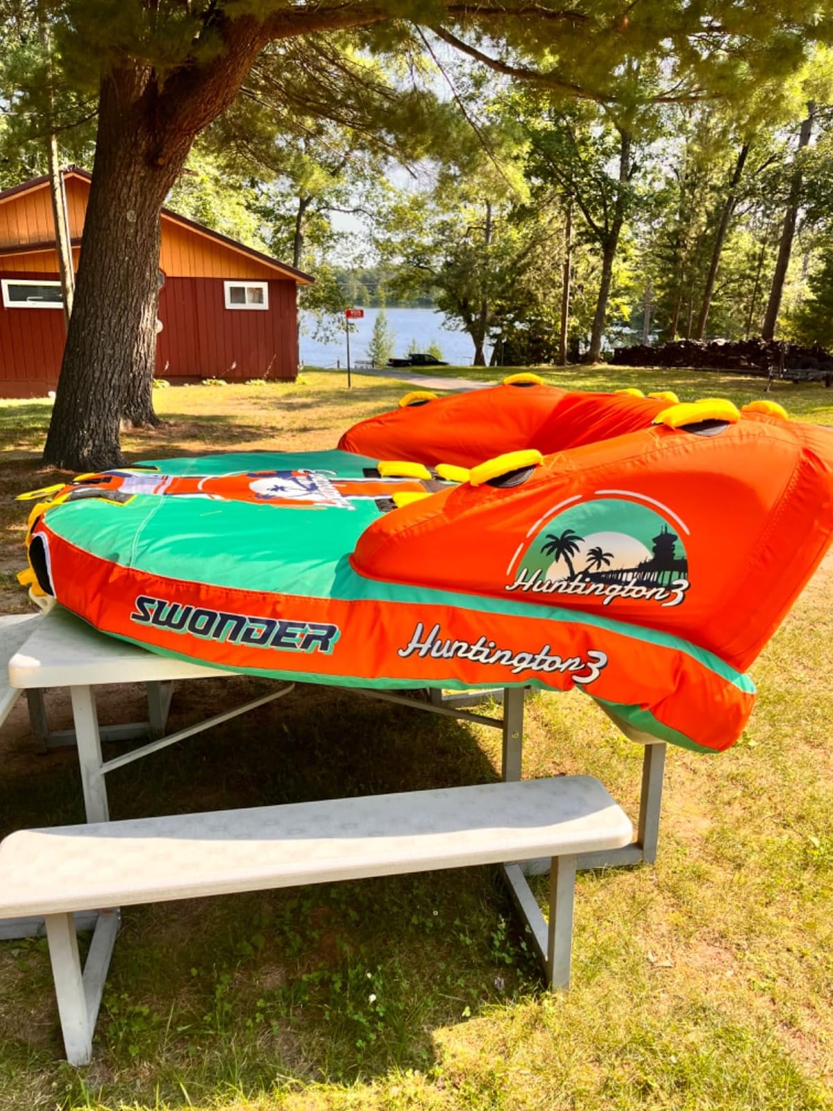Swonder 3 Person Towable Tubes for Boating, Water Tubes for Boats to Pull, Heavy-Duty Front & Back Tow Points Inflatable Boat Tube with Stronger 840D Nylon Cover customer photo 1
