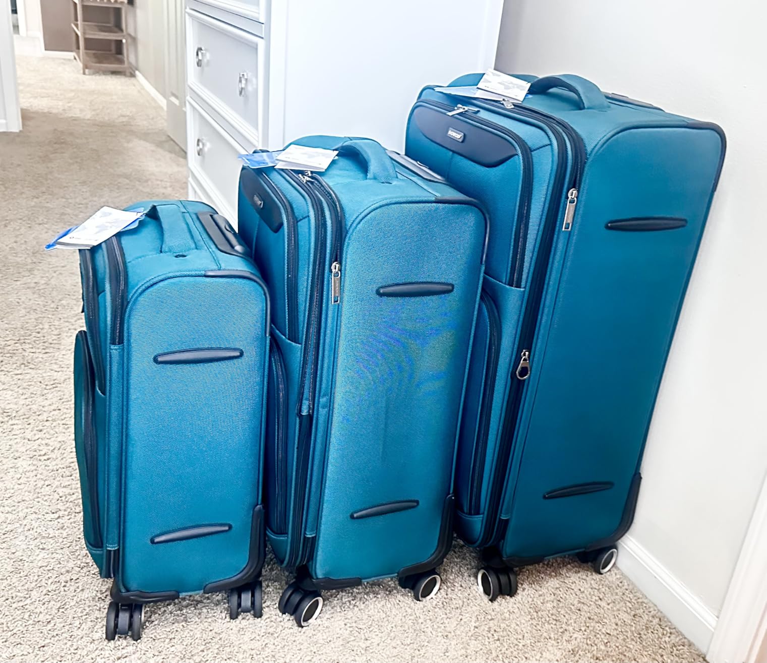 SHOWKOO Luggage Sets 3 Piece Softside Expandable Durable Suitcase Sets | Durable Oxford Fabric, Lightweight, 360°Double Spinner Wheels, TSA Lock, YKK Zippers, Blue (20in/24in/28in) customer photo 2