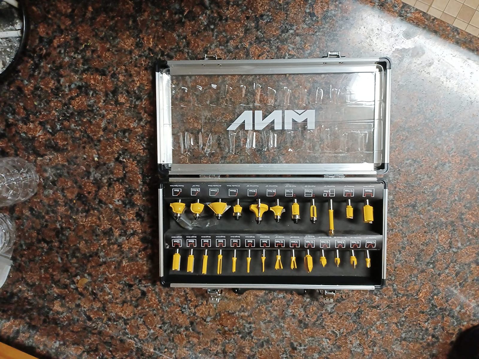 MNA Router Bit Set 25 Pieces 1/4 Inch customer photo 2