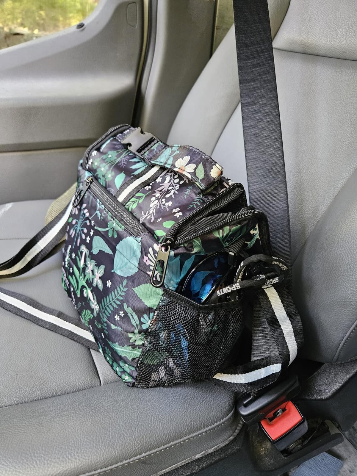 VLM Lunch Box for Women, Insulated Lunch Bag Women, Cute Floral Lunch Tote customer photo 1