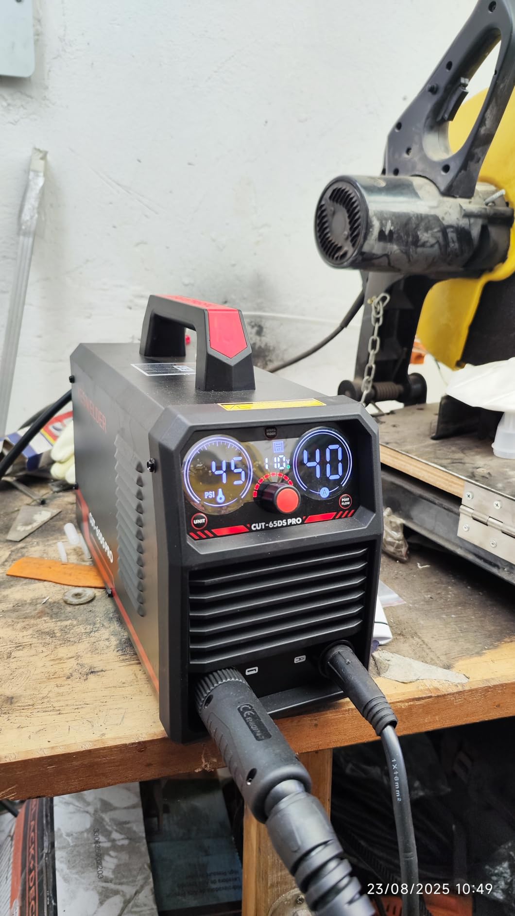 YESWELDER 60A Non-HF Plasma Cutter, Non-Torch Pilot Arc, 110/220V customer photo 2