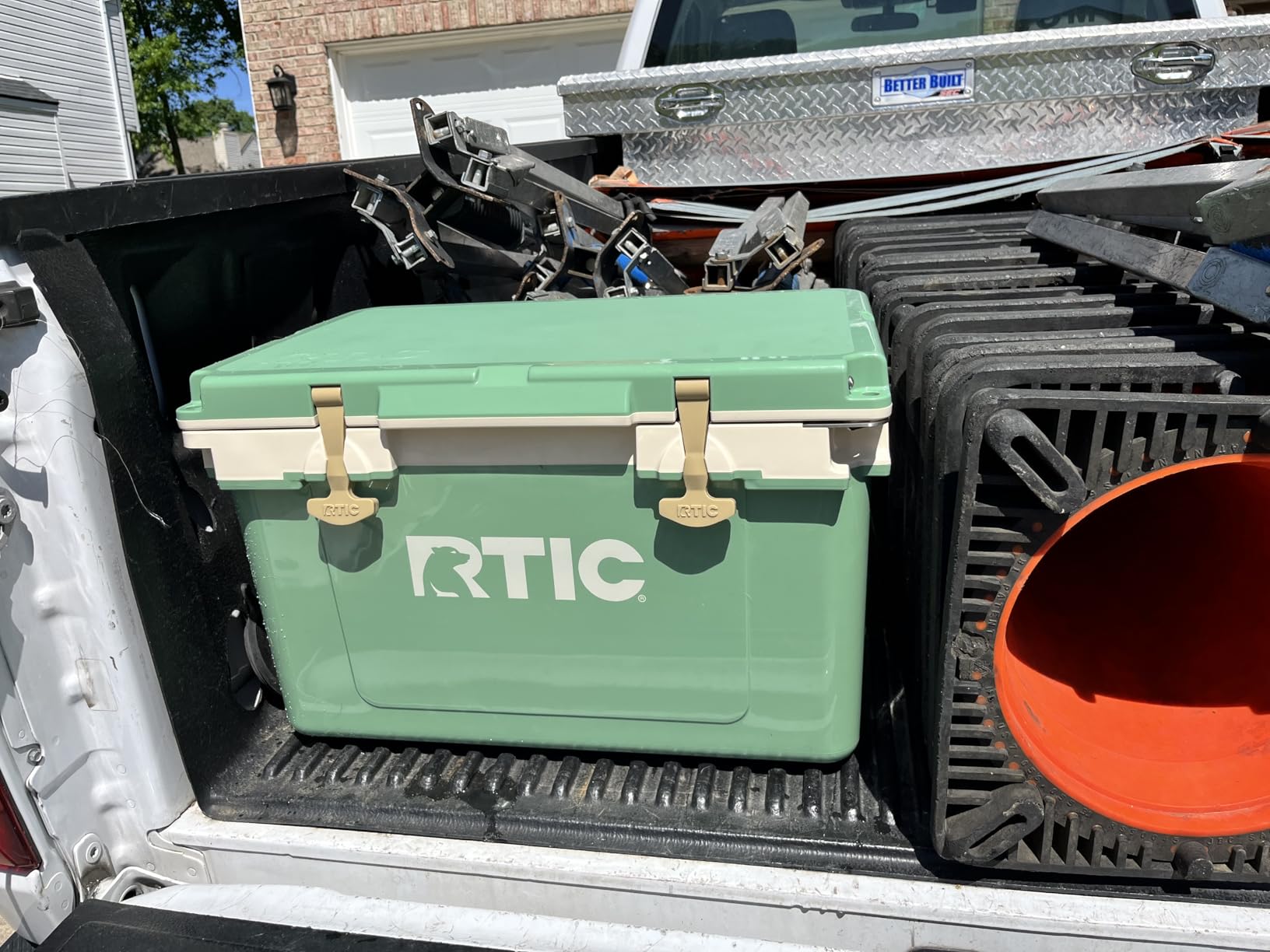 RTIC 52 QT Ultra-Light Hard Cooler customer photo 1
