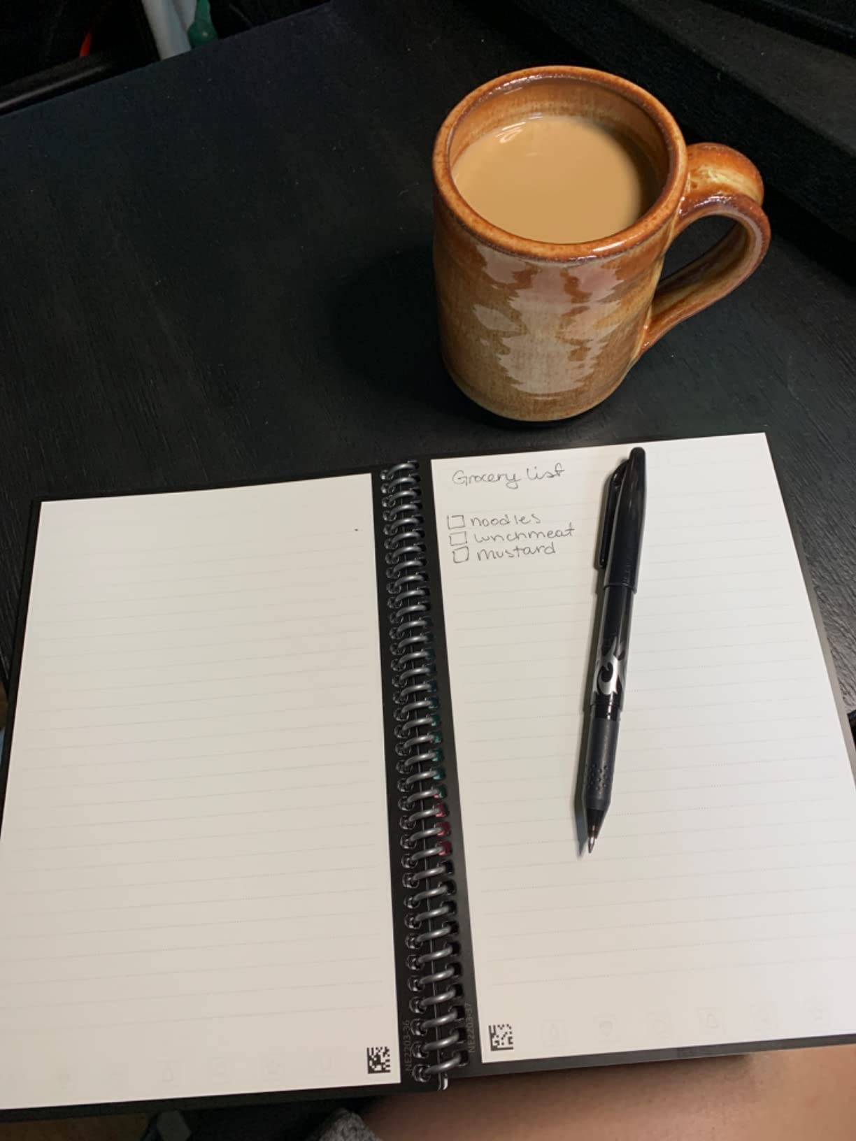 Rocketbook Reusable Smart Everyday Planner, Executive 6x8.8, Black customer photo 1