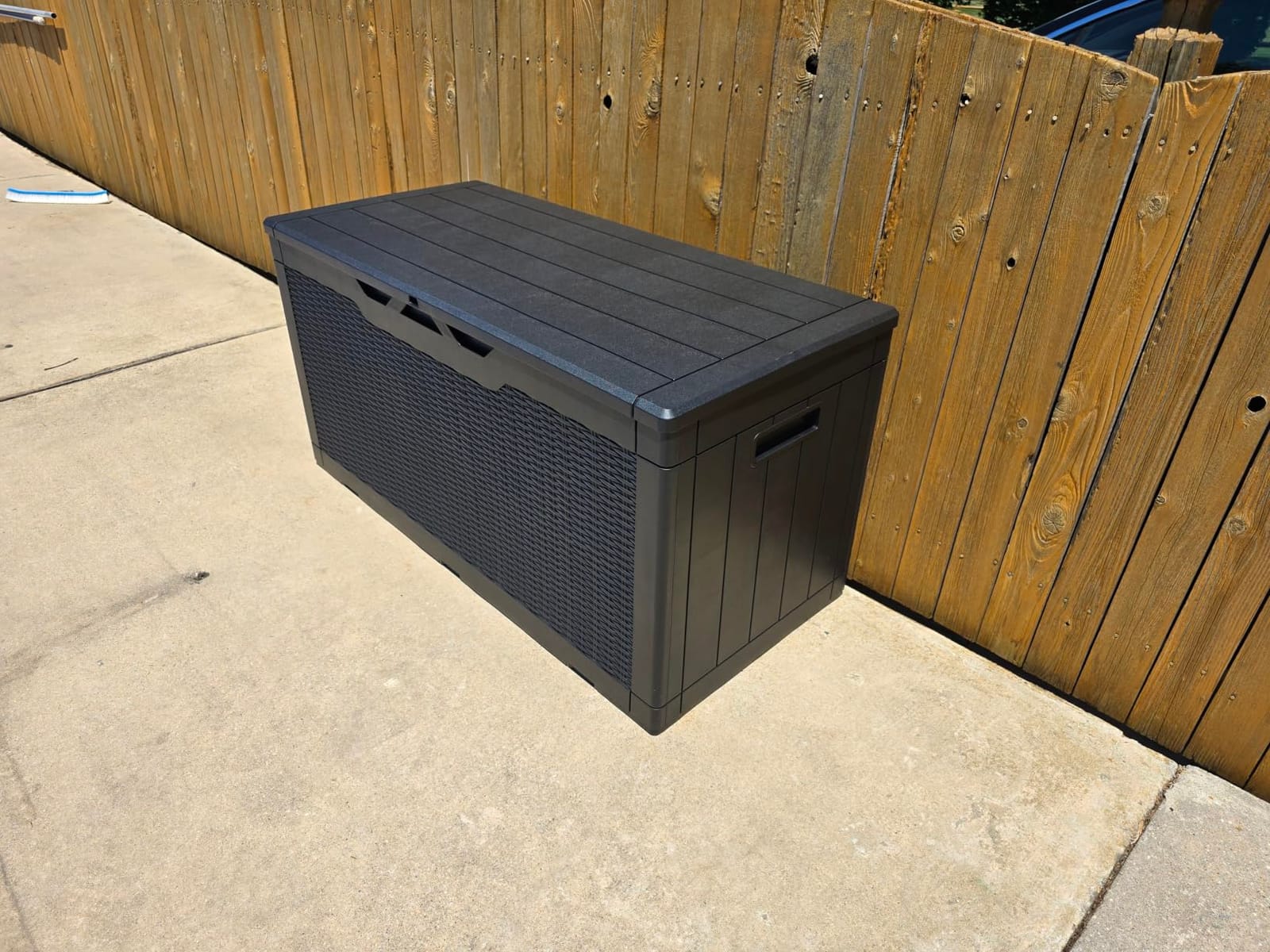 Devoko 100 Gallon Waterproof Resin Deck Box, Large Outdoor Storage Box | Indoor Outdoor Lockable Storage Container for Patio Furniture Cushions, Garden Tools & Pool Supplies customer photo 1