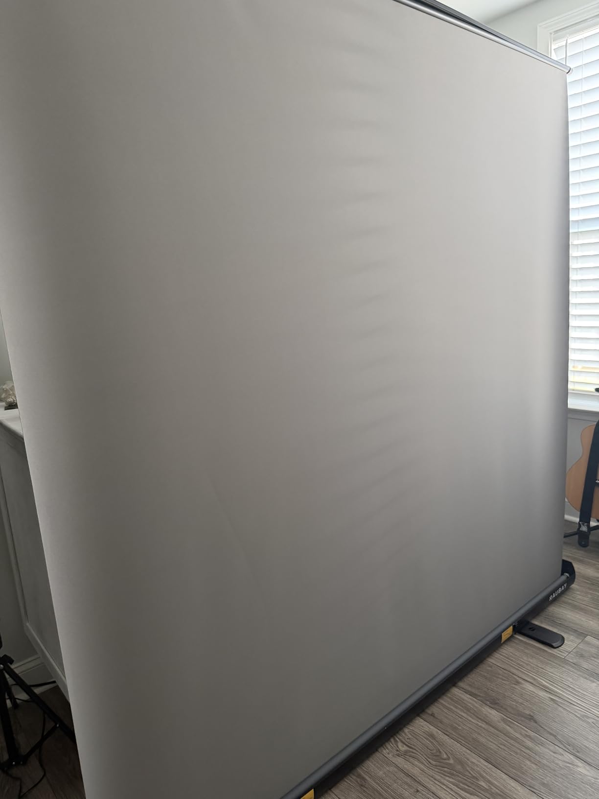 【Easy Set Up】 RAUBAY 59.8 x 82.7in Collapsible White Backdrop Screen customer photo 2