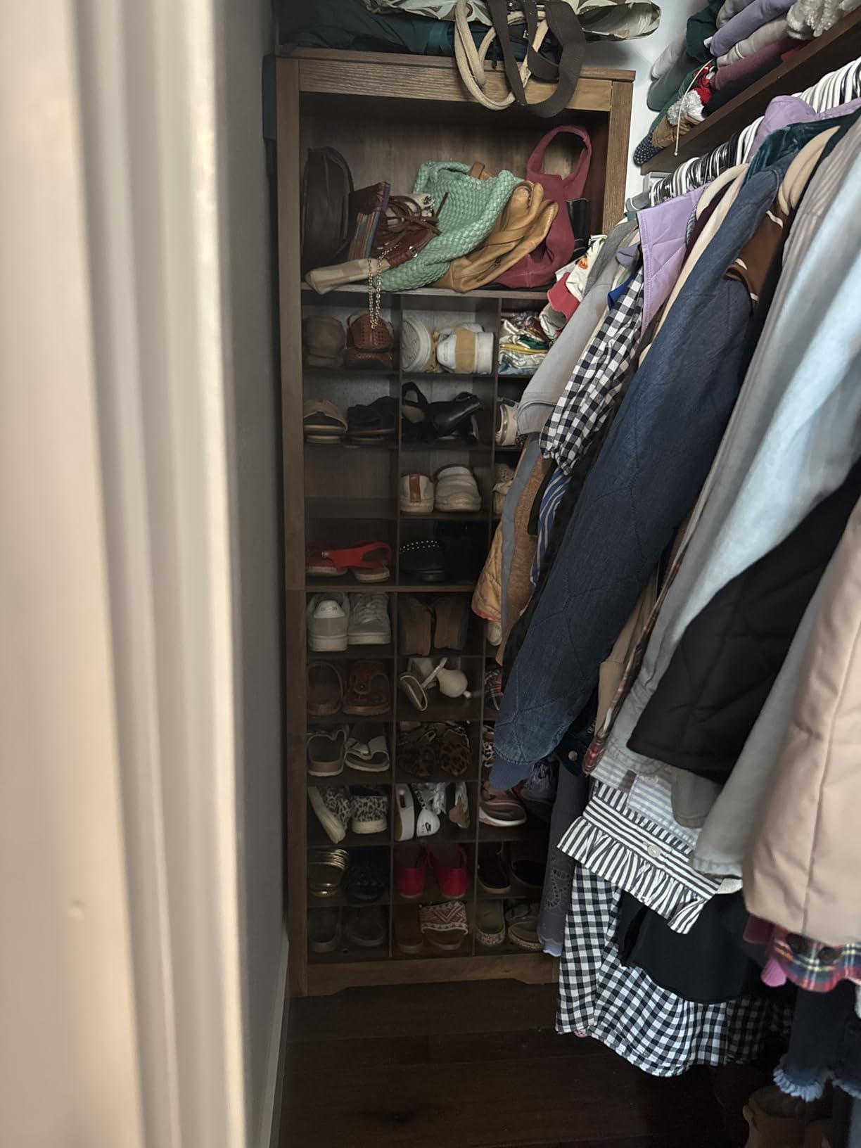 VASAGLE Tall Shoe Storage Cabinet, 10‑Tier, Holds Up to 30 Pairs of Shoes customer photo 1