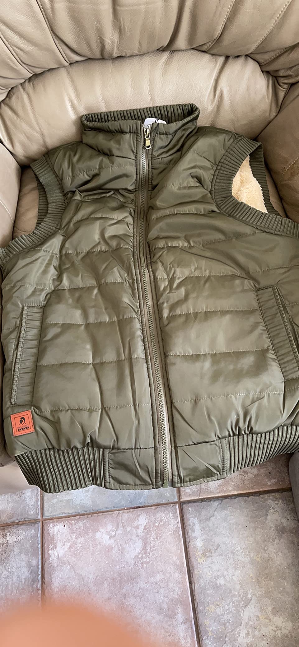 XinYangNi Men's Winter Warm Outdoor Padded Puffer Vest Thick Fleece Lined Sleeveless Jacket customer photo 2