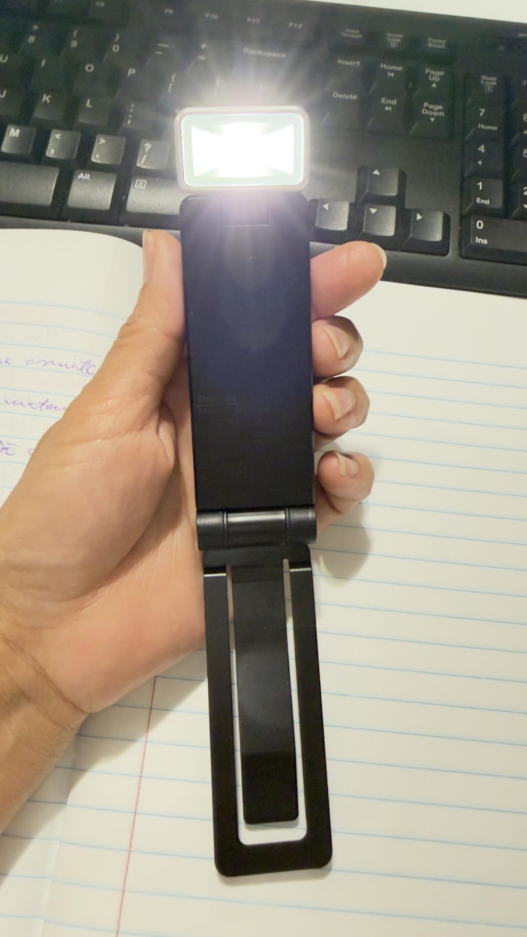 86lux Book Light, Rechargeable Clip-On LED Reading Light for Bed customer photo 1
