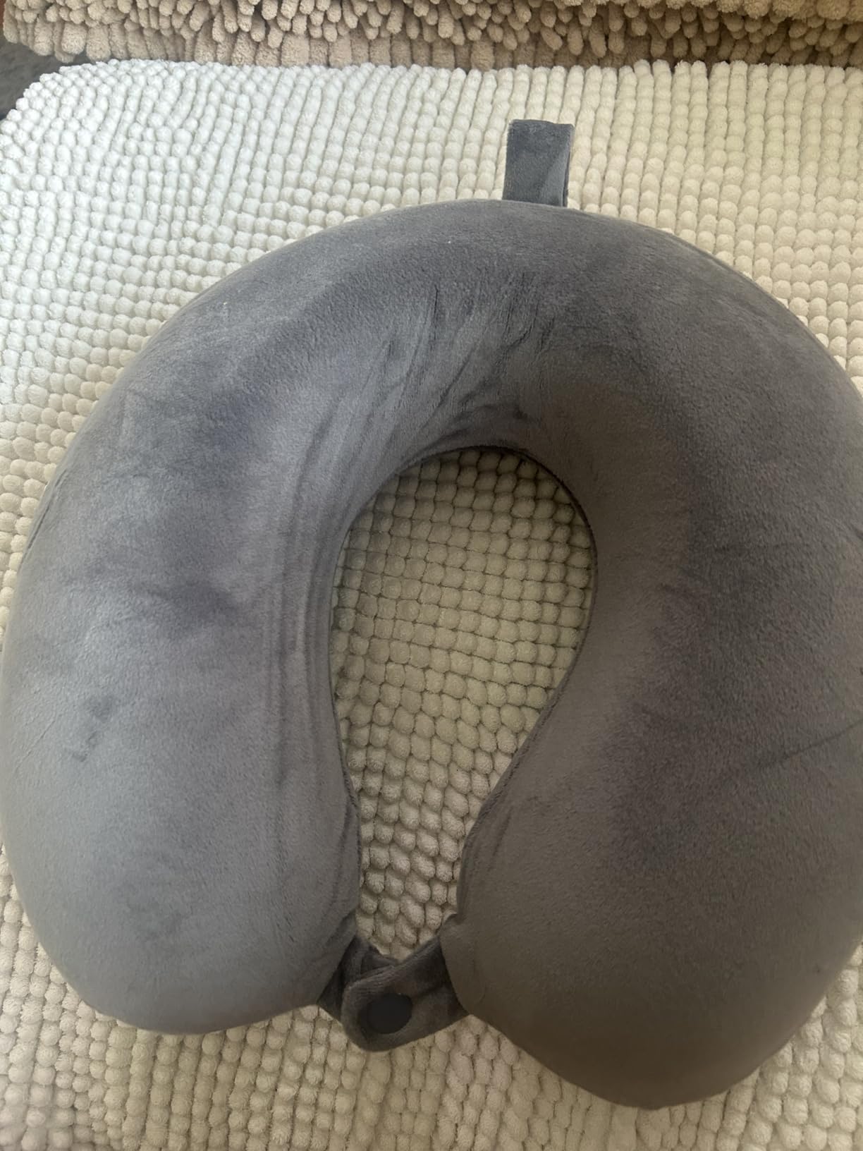 GDEOUP Travel Pillow 100% Pure Comfortable U Shape Memory Foam Pillows Neck and Head Support Portable Travel Neck Pillow Suitable for Planes Airplane for Traveling,Train,Self-Drivingng Car,(Grey) customer photo 2