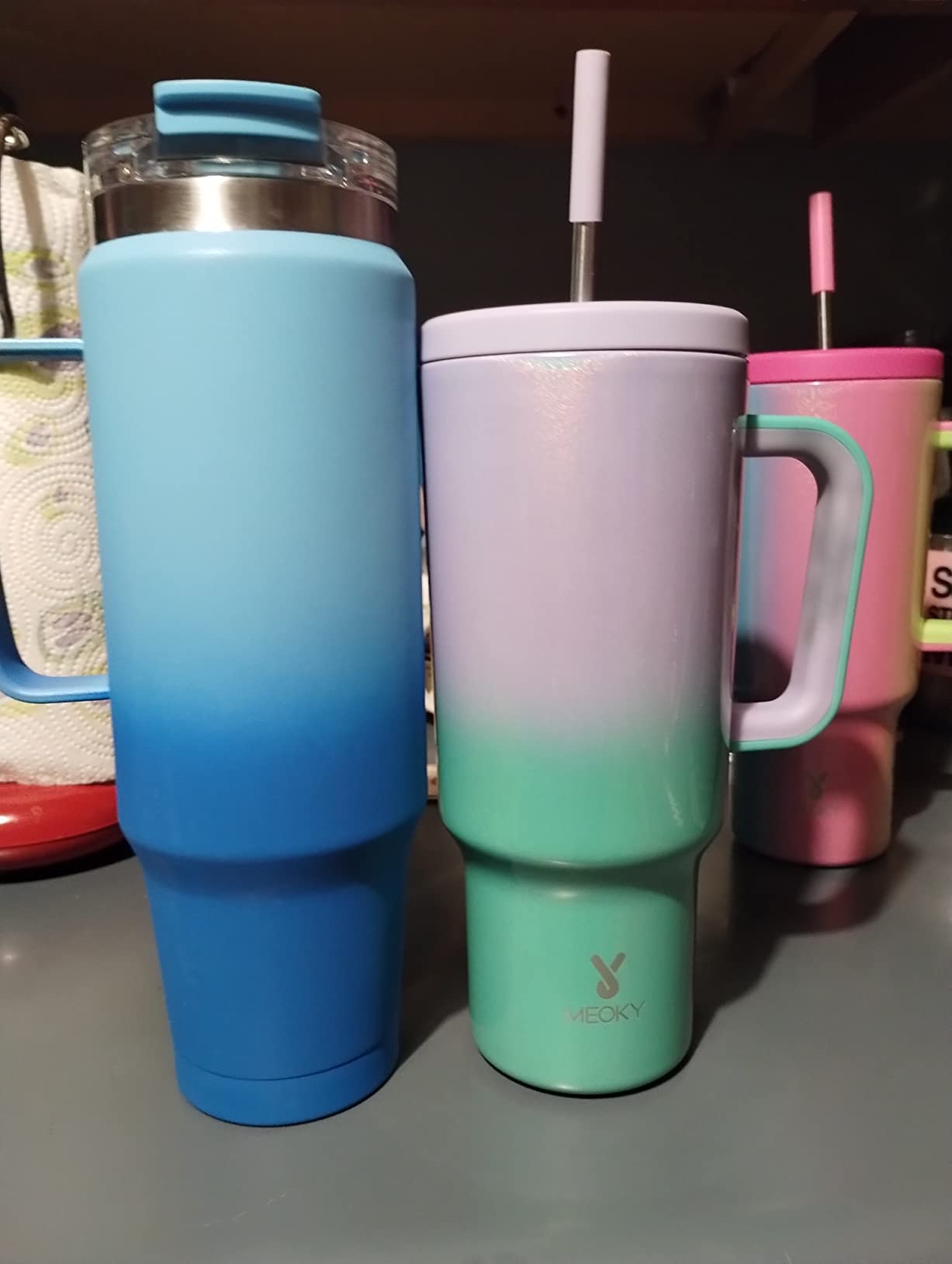 Meoky 40oz Tumbler with Handle, Leak-proof Lid and Straw, Insulated Coffee Mug Stainless Steel Travel Mug, Keeps Cold for 34 Hours or Hot for 10 Hours (Night) customer photo 1