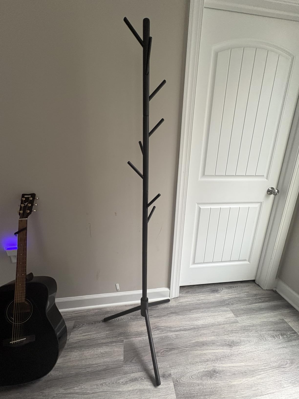 WANGMUXIA Coat Rack, Freestanding Coat Rack with 8 Hooks and 3 Adjustable Size Tree Coat Racks for Bedroom, Hallway, Entrance, Office, for Hats, Coats, Scarves, Handbags customer photo 1