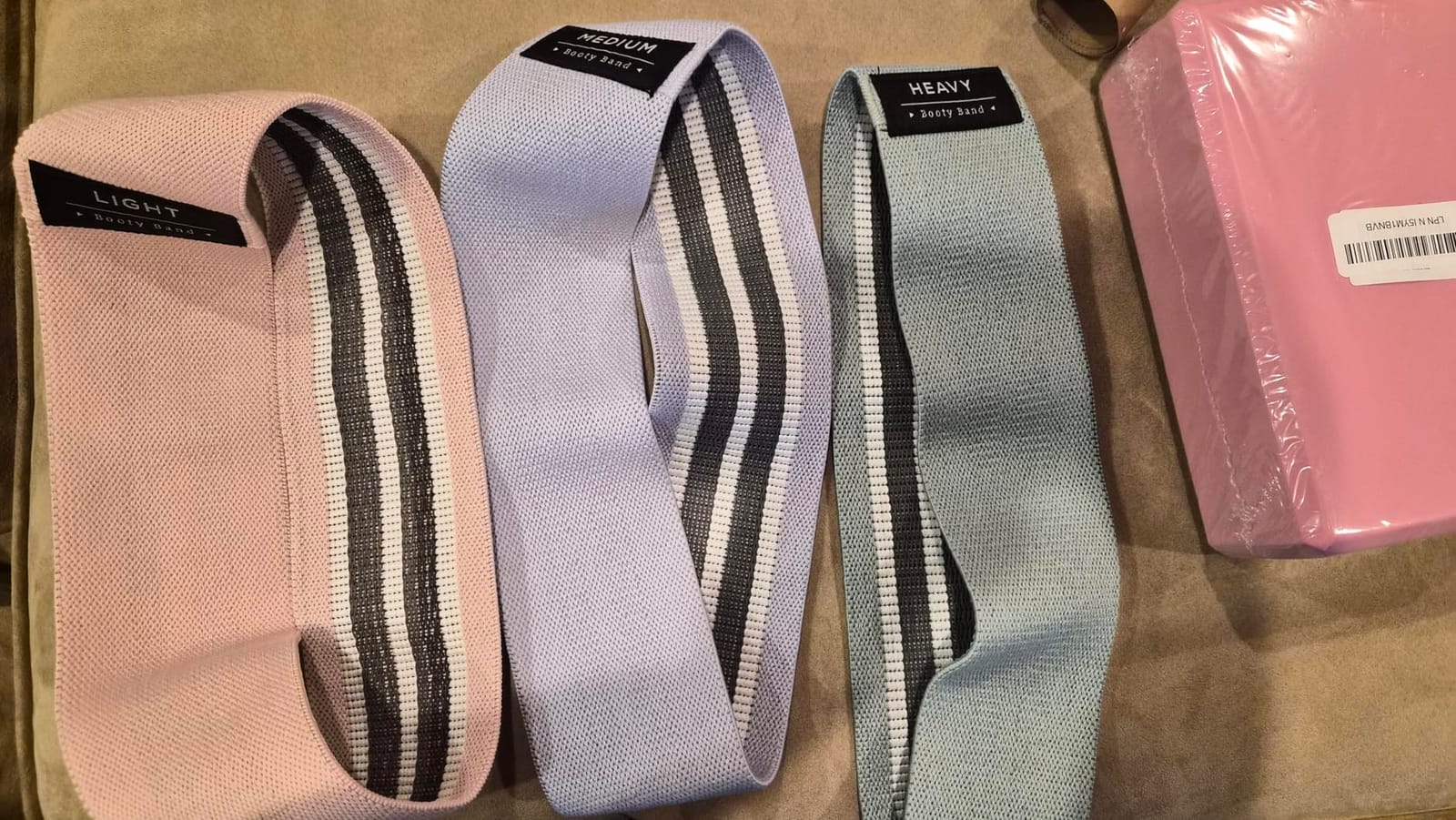 Booty Bands Set, Resistance Bands for Working Out, Exercise Bands for Women and Men Legs and Butt, Stretch Bands for Pilates, Yoga Starter Set customer photo 1