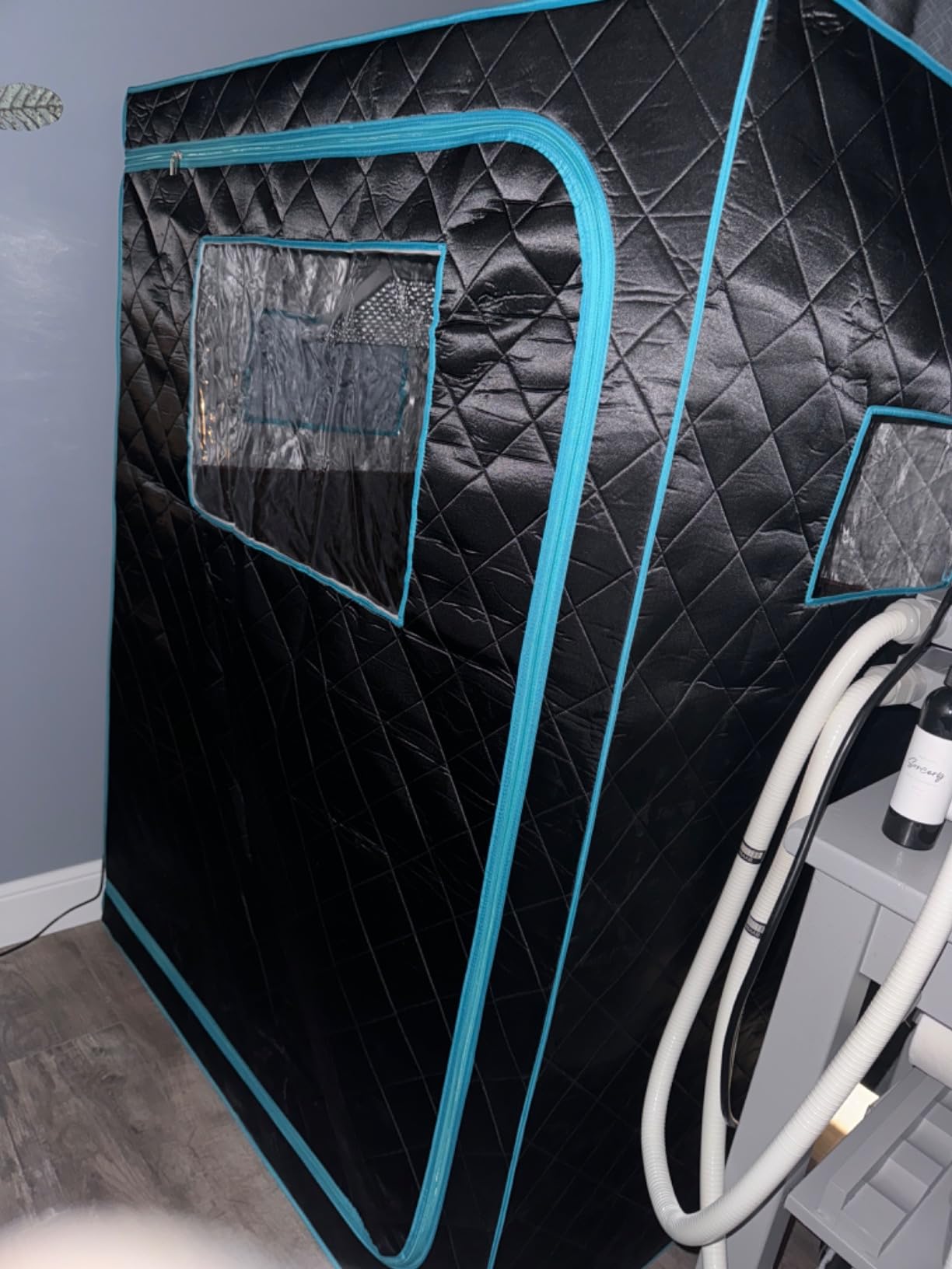 Smartmak Portable Far Infrared Sauna, Home Two Person Sauna Box with 660nm Red Light Therapy Lamp, X-Large Full Size Indoor SPA Tent for Body Recovery, Remote Control, 2 Folding Chairs, Greyborder customer photo 1