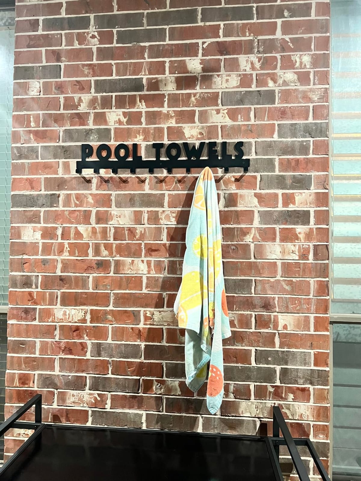 IBosins Large Pool Towel Rack with 10 Hooks Towel Holder Outdoor Black customer photo 1