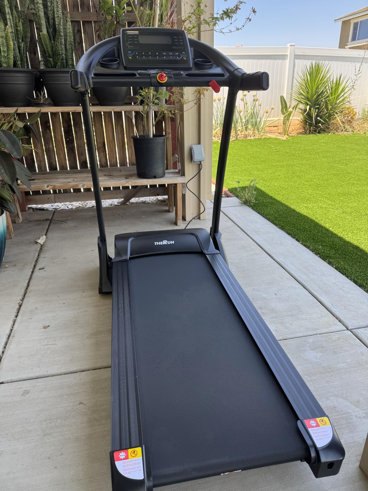 THERUN Incline Treadmill, Treadmills for Running and Walking, 400 lbs Weight Capacity Folding Treadmill with 0-16% Auto Incline, Wide Belt, 4.0 HP, App, Heart Rate customer photo 1