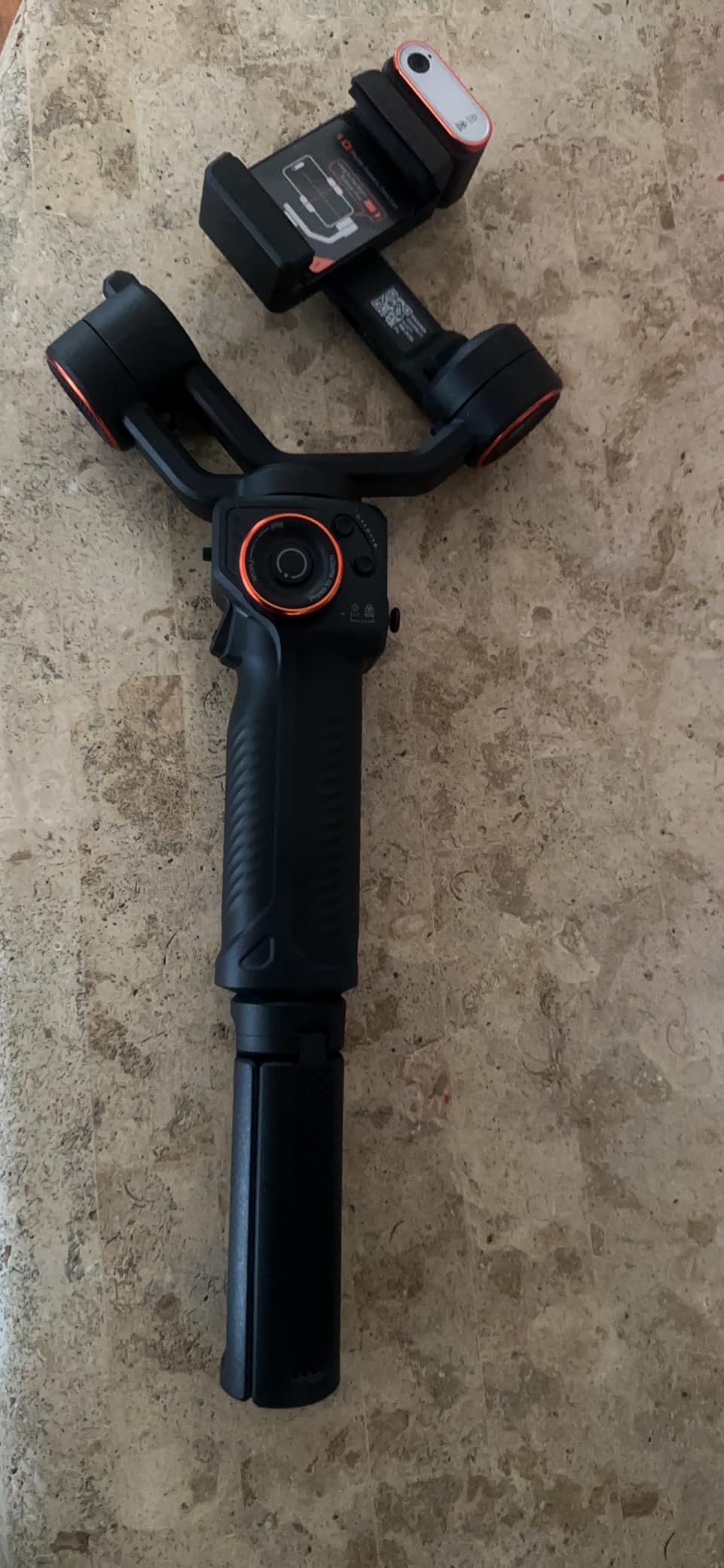 hohem iSteady M6 Kit Gimbal with AI Tracking & Magnetic Fill Light customer photo 1