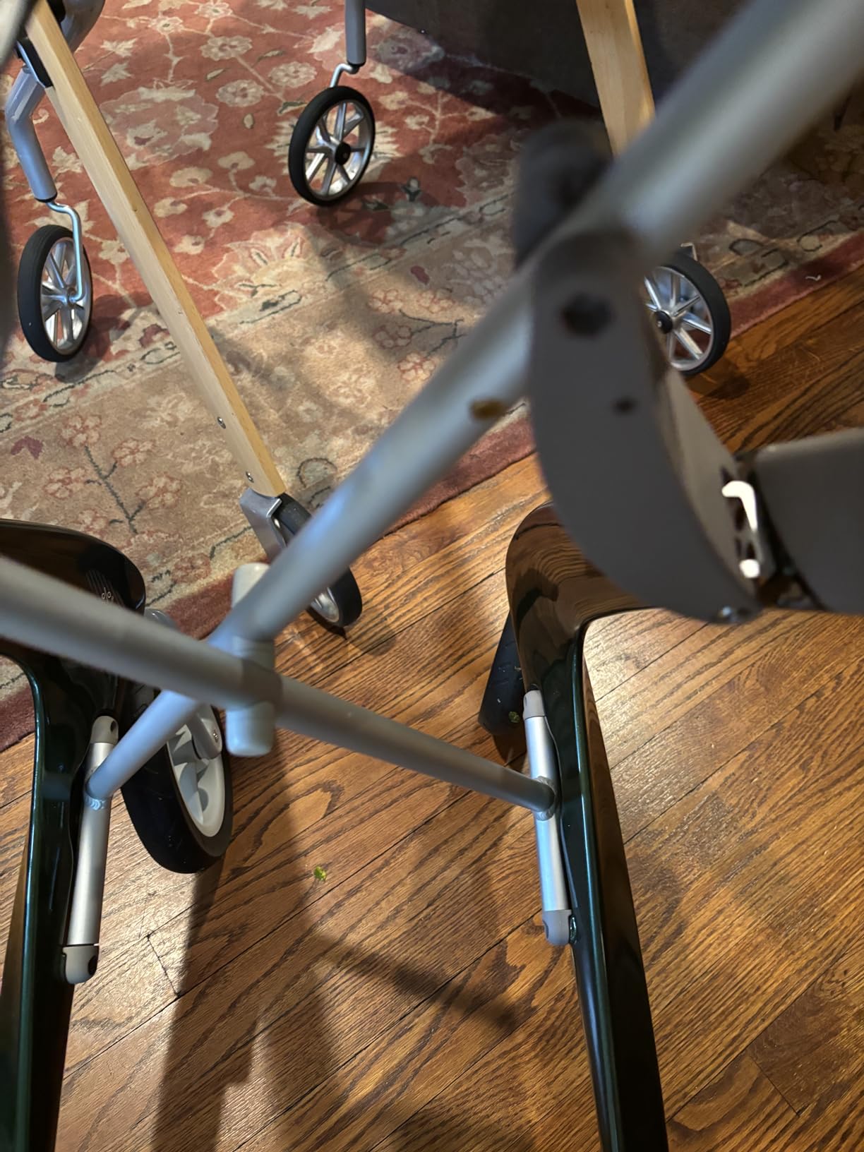 byACRE Carbon Ultralight Rollator Walker, 10.6 lbs, Royal Blue, Wide Track customer photo 1