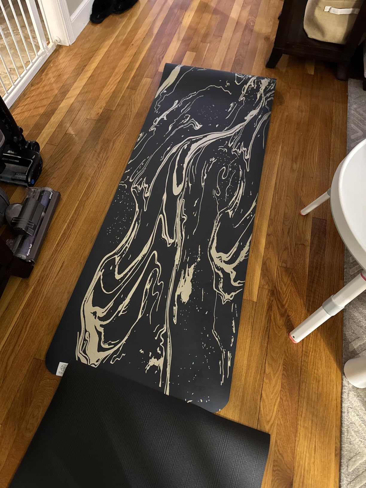Gaiam Dry-Grip Yoga Mat, Non-Slip, Hot Yoga customer photo 1