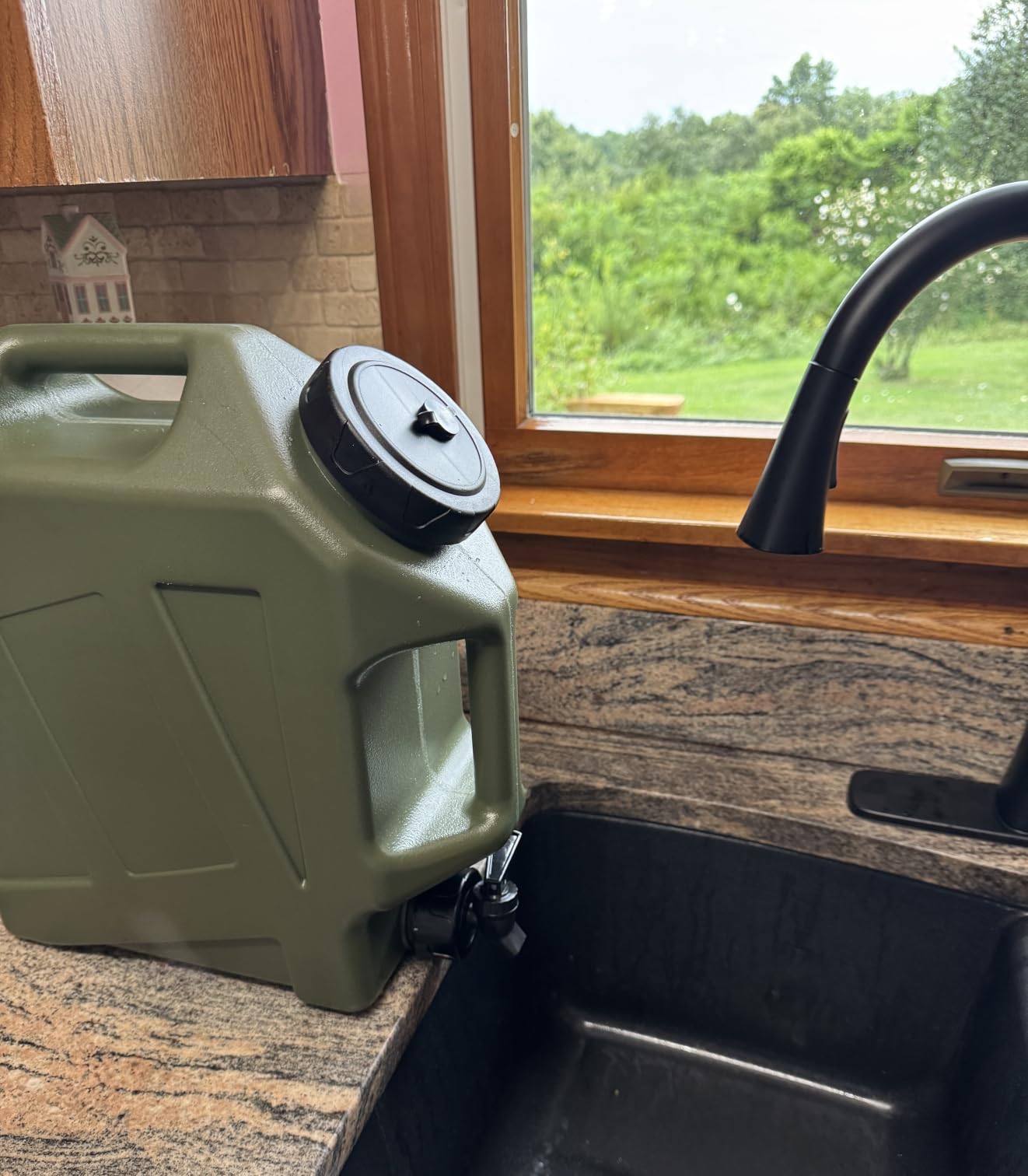 COOZMENT 3.2 Gallon/5 Gallon Water Containers with Spigot, BPA Free Water Jug, Military Green Water Tank, Multifunction Water Storage Containers for Camping Outdoor Hiking,Emergency Storage customer photo 2
