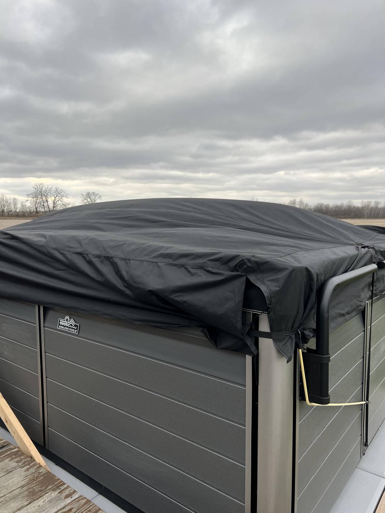 iBirdie Outdoor Waterproof Hot Tub SPA Cover 85 x 85 inch 7 x 7 ft customer photo 1