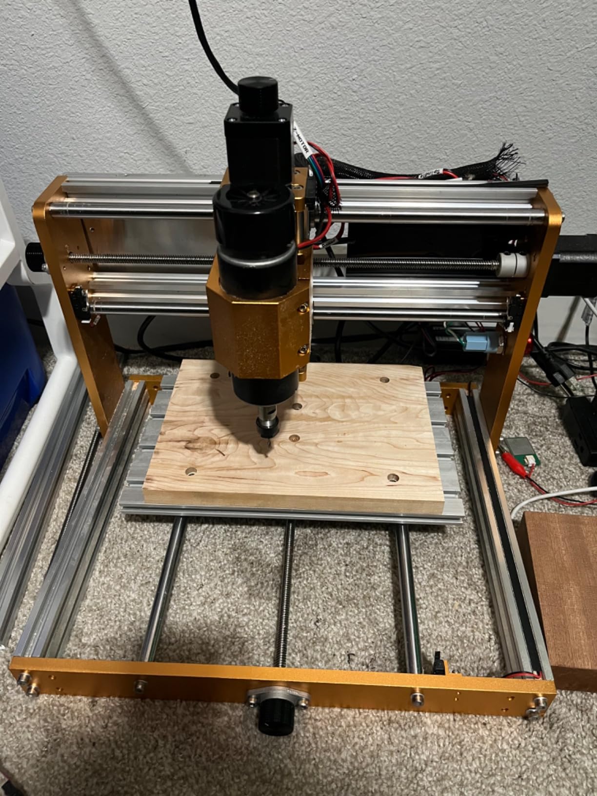 LUNYEE 3018 PRO MAX CNC Machine 500W All-Metal CNC Router Machine 3 Axis Limit Switches & Emergency-Stop with GRBL Offline Control for Cutting Wood Acrylic MDF Plastic, Working Area: 300 x 180 x 80mm customer photo 2