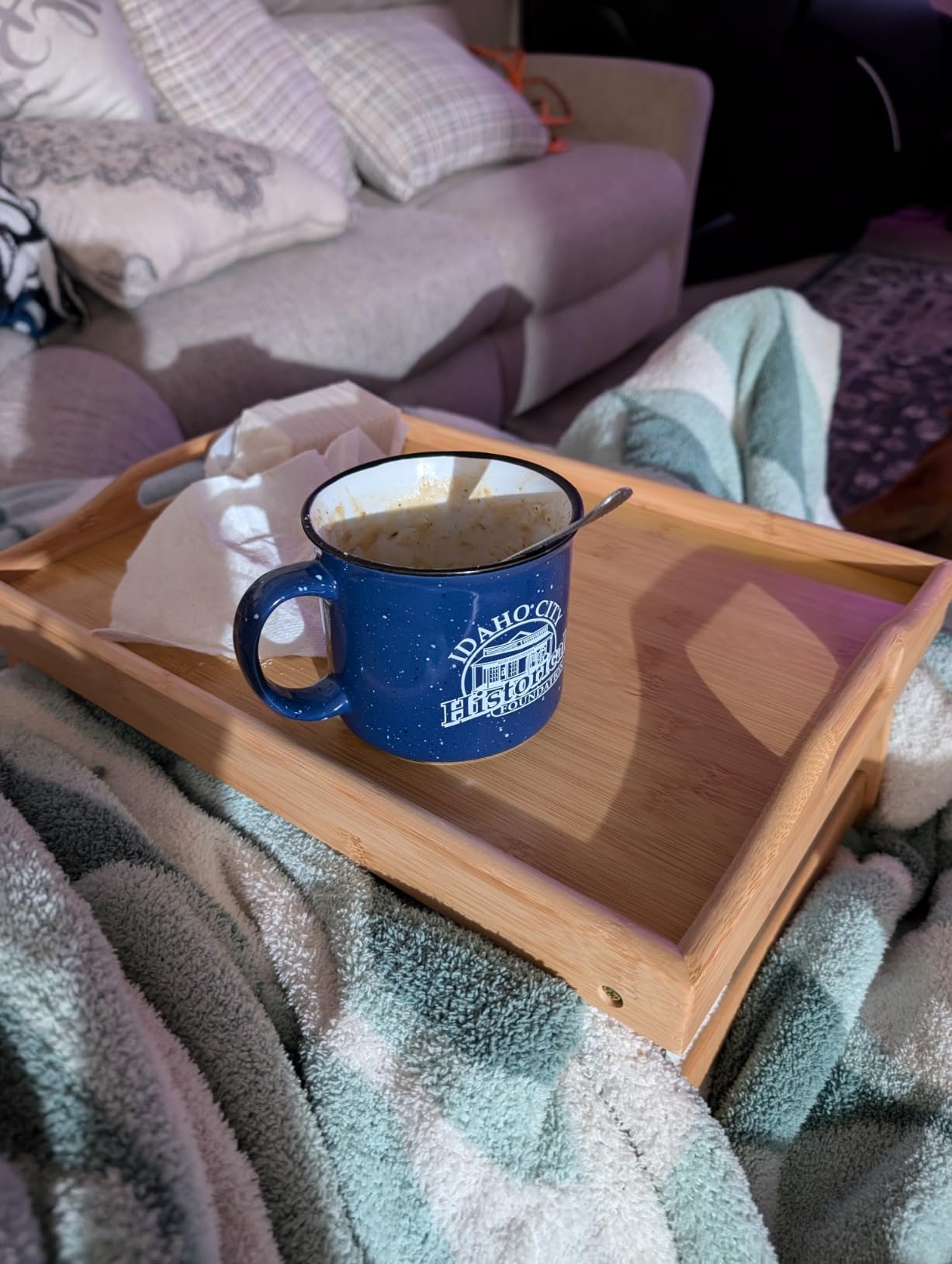 2 Pack Breakfast in Bed Tray for Eating, 16.92 x 12.6 Inch customer photo 2