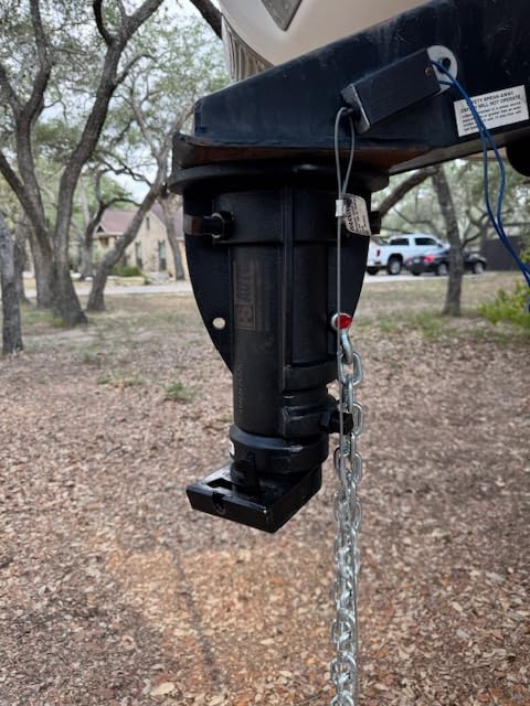 Fifth Wheel to Gooseneck Cushioned Trailer Hitch Adapter - 12