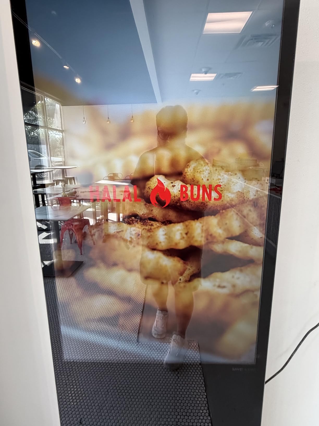 MWE 43 Inch Indoor Floor Standing Digital Signage Advertising Display Kiosk LCD Screen Commercial Totem Android System Vertical Poster with Auto Media Player customer photo 2