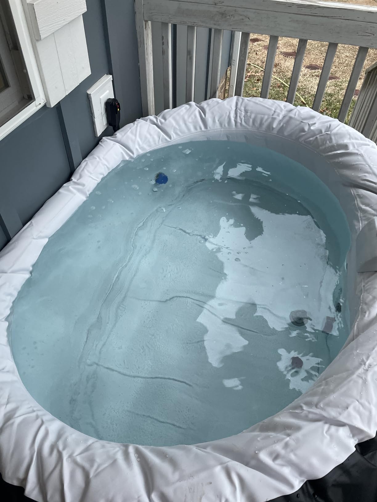 2-Person Inflatable Oval Hot Tub with 90 Bubble Jets, Black customer photo 1