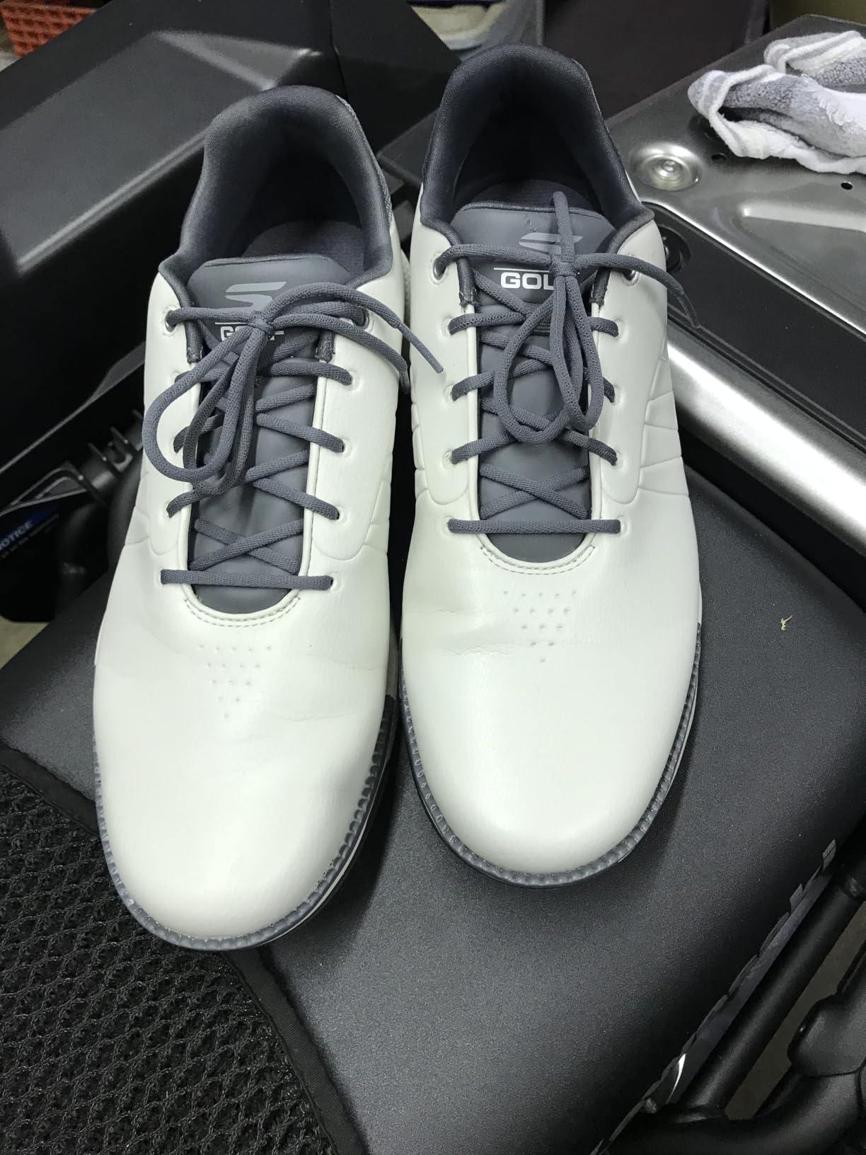 Skechers Men's Tempo Waterproof Golf Shoes customer photo 2