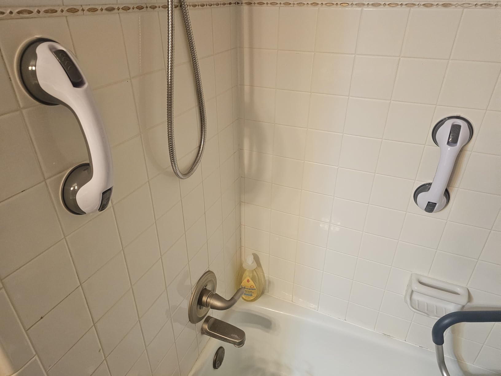 2Pack Shower Grab Bar with Strong Suction Shower Handle for Elderly customer photo 1