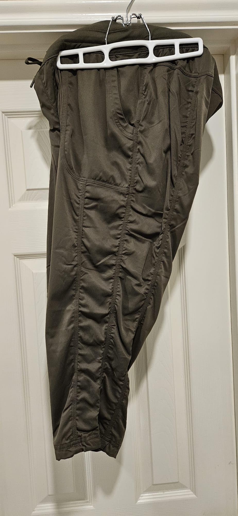 The North Face Womens Aphrodite 2.0 Capri - Moisture Wicking, Water Repellent Finish, UPF 40+ Protection customer photo 2
