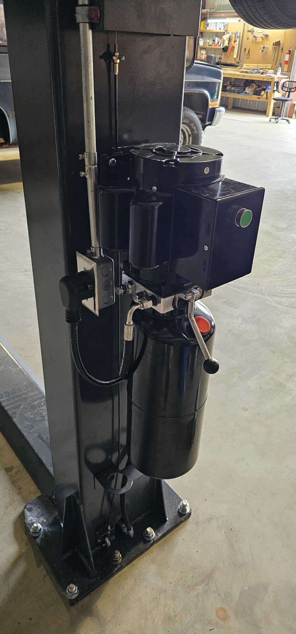 12000 Lbs 4.0HP Two Post Lift Single Lock Release Auto Lift Car Lift 2-Post Lift Truck Hoist customer photo 2