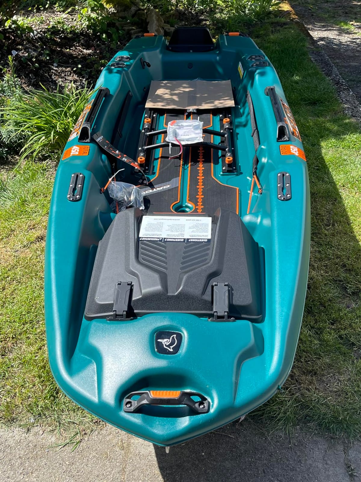 Pelican Catch PWR 100 - Sit-on-Top Fishing Kayak - Ergo360 Seating System - 10 ft customer photo 2