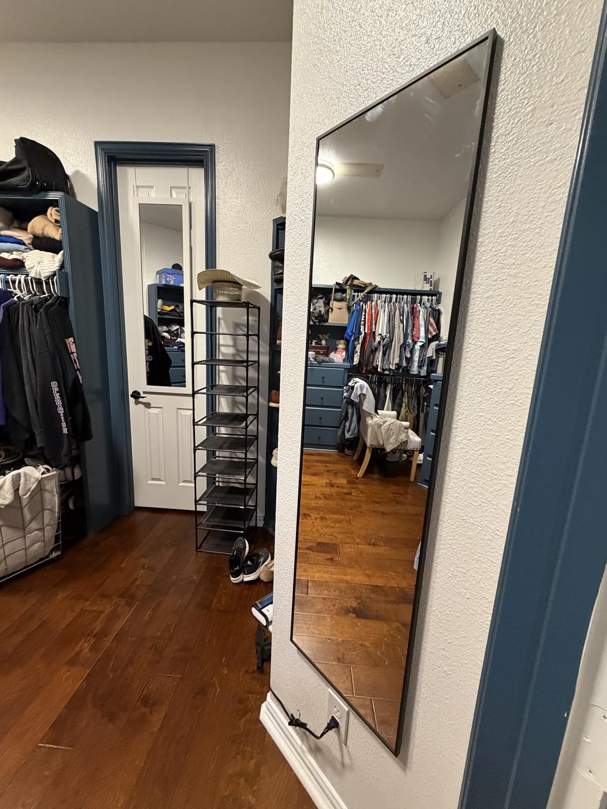 Delma Full Length Mirror with Stand, Black Floor Mirror customer photo 1