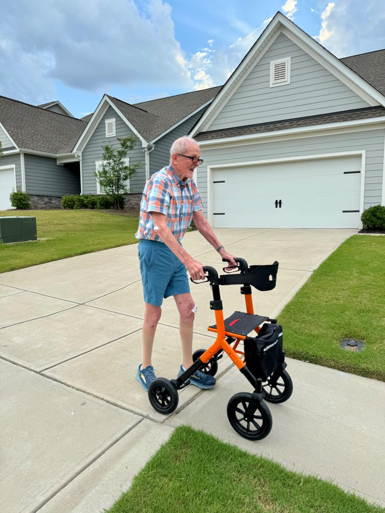 MAXWALK Walkers for Seniors with Seat, Tall Rollator Walker, Foldable, Blue customer photo 1