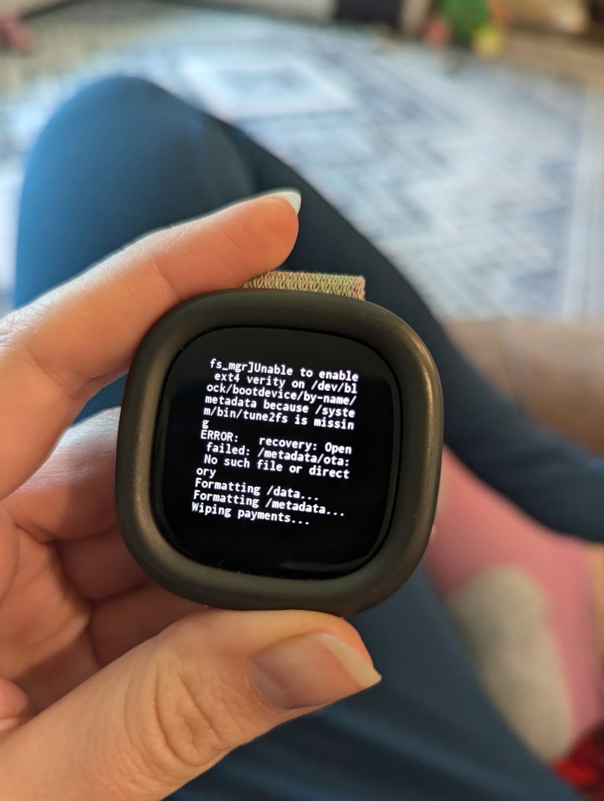 Fitbit Google Ace LTE - Kids Smartwatch with Call, Message, GPS, and Activity-Based Games, Ace Pass Data Plan Required - Spicy - Moovin customer photo 1