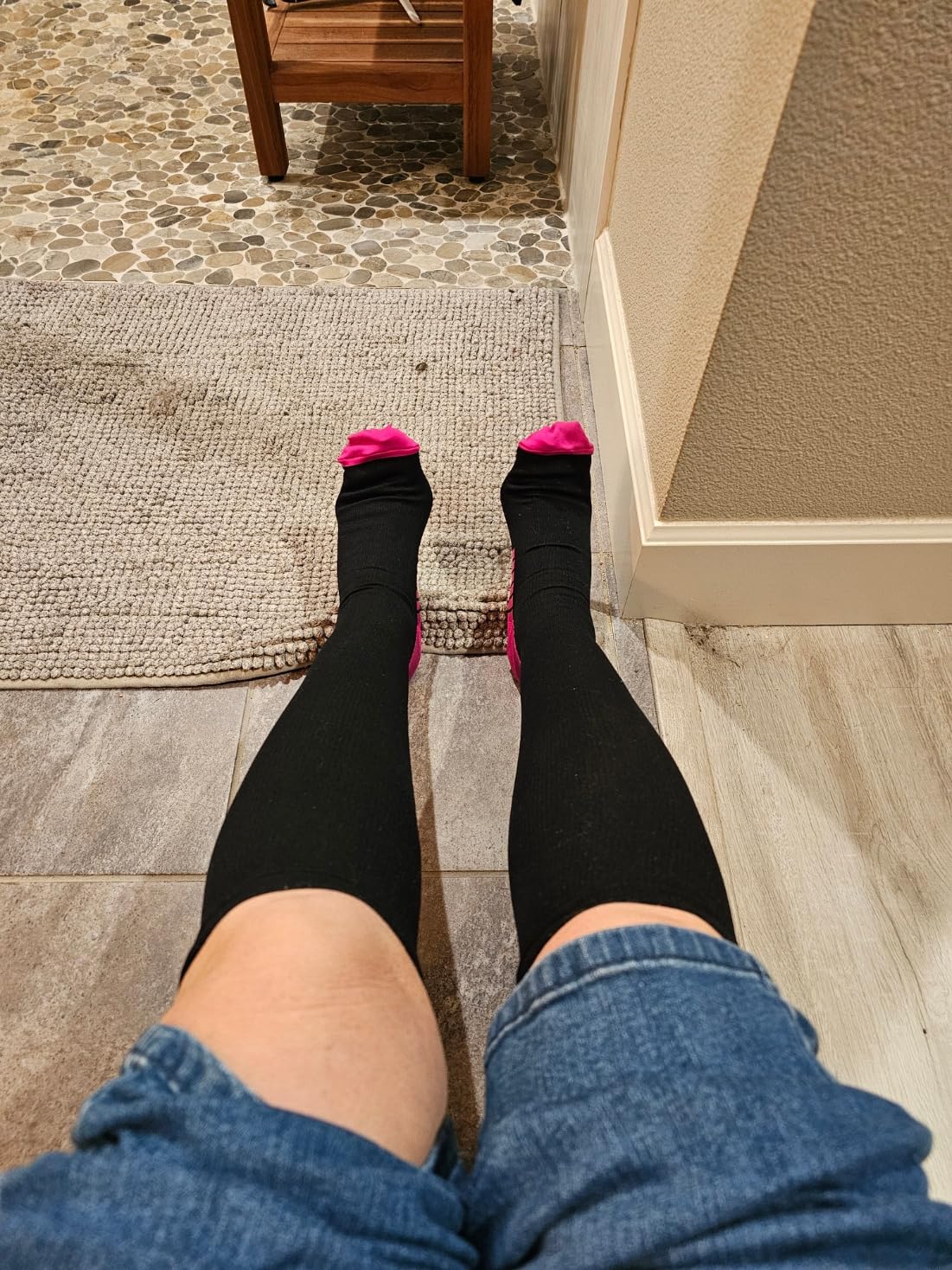 Compression Socks for Women & Men 20-30 mmHg – Circulation Support for Nurses, Travel, Flight, Running & Everyday Wear customer photo 1