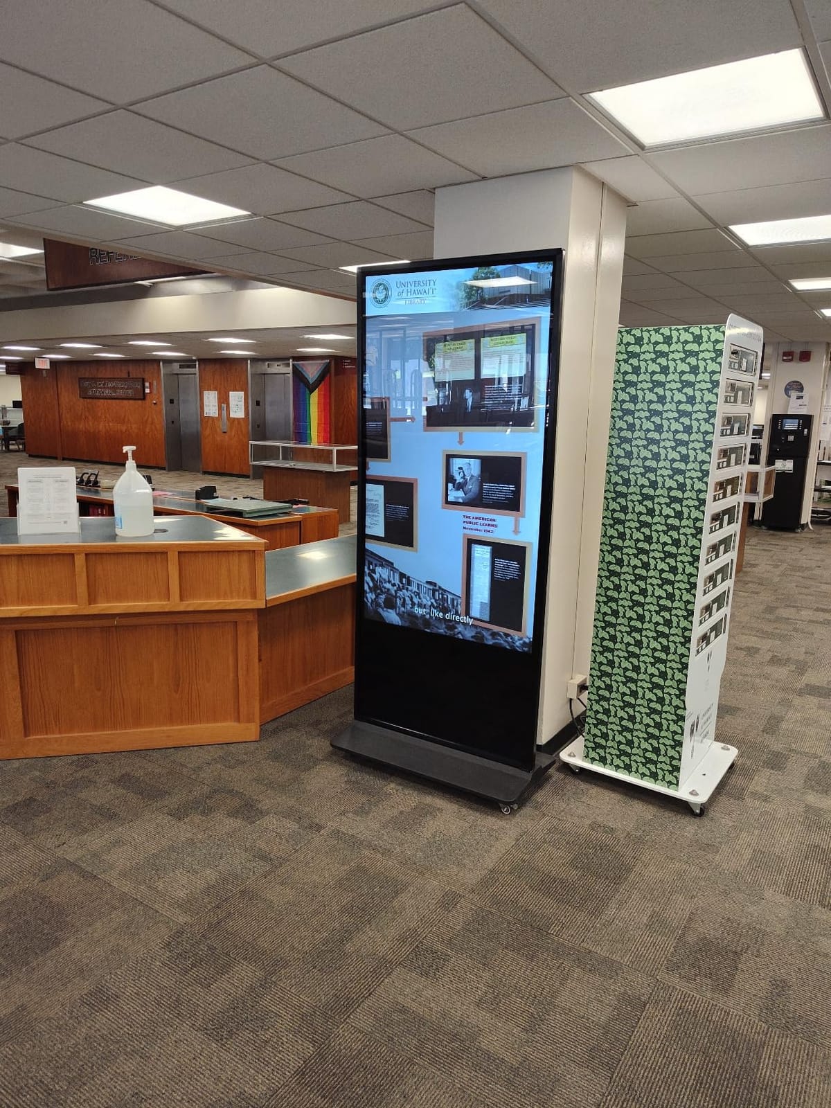 65 inch Indoor Digital Signage 4K Touchscreen,CMS Software,IPS Floor Standing Digital Kiosks Interactive Displays with WiFi HDMI/USB Input Auto AD Player, Android OS Black customer photo 2