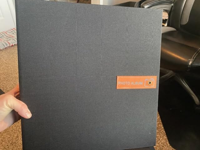 Popotop 4x6 Photo Album 600 Pictures, Linen Hardcover, Reinforced Spine customer photo 1